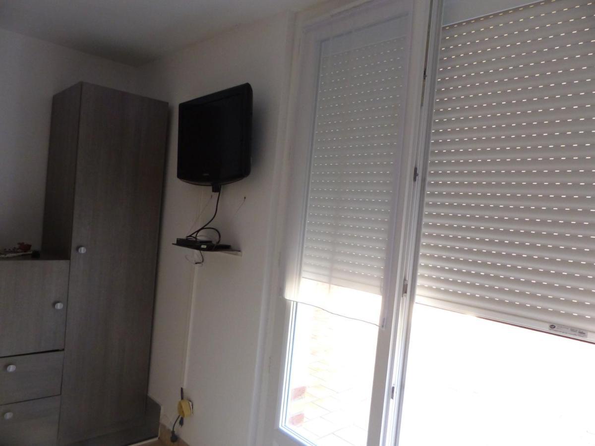 Hotel Lio Le Mans Zewnętrze zdjęcie